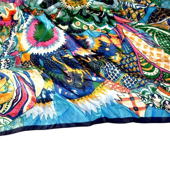 ABIGAIL RIGGS Floral Scarf Go For It Mission Empowerment 2014 Scarf - Picture 7 of 8